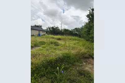 503 Maple Street, Taylor, TX 76574 - Photo 18