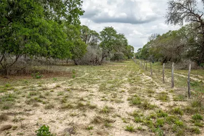 132 Roemer Lane W, Floresville, TX 78114 - Photo 28