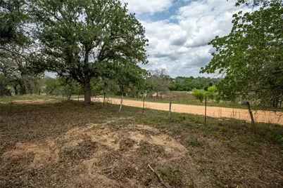132 Roemer Lane W, Floresville, TX 78114 - Photo 30