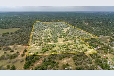 132 Roemer Lane W, Floresville, TX 78114 - Photo 4