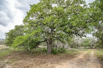 132 Roemer Lane W, Floresville, TX 78114 - Photo 10