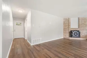 3917 Leafield Dr, Austin, TX 78749 - Photo 10