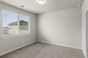 412 Hortus Dr, Kyle, TX 78640 - Photo 8