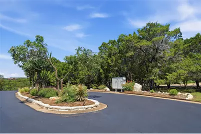 7301 Matisse Pointe Drive, Jonestown, TX 78645 - Photo 20