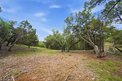 7301 Matisse Pointe Drive, Jonestown, TX 78645 - Photo 4