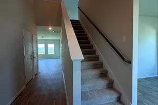 2421 Winding Creek Rd, Kyle, TX 78640 - Photo 2