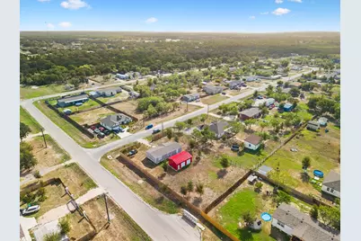 155 Oso Street, Cedar Creek, TX 78612 - Photo 36