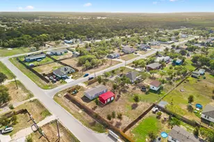 155 Oso St, Cedar Creek, TX 78612 - Photo 36