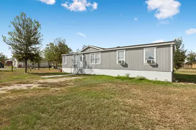 155 Oso Street, Cedar Creek, TX 78612 - Photo 4