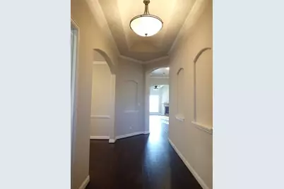 409 Silver Trail, Round Rock, TX 78664 - Photo 2