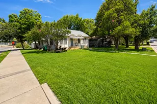 3300 Robinson Ave, Austin, TX 78722 - Photo 2