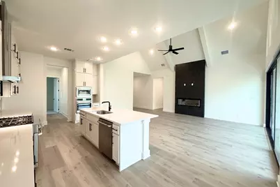 1517 Shelby Lane, Georgetown, TX 78628 - Photo 4