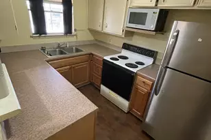 208 N Vanderveer St, Burnet, TX 78611 - Photo 8