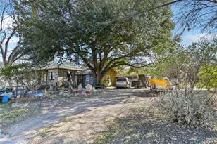 5405 Prock Ln, Austin, TX 78721 - Photo 10