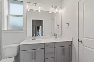 2500 Forest Creek Dr, Round Rock, TX 78665 - Photo 14