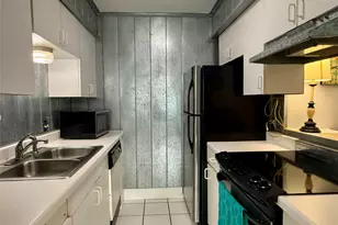 500 E Riverside Dr E, Austin, TX 78704 - Photo 4