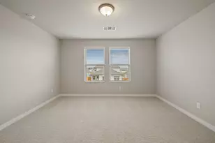 13801 Ryan Range Ln, Elgin, TX 78621 - Photo 10