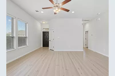 928 Centerra Hills Circle, Round Rock, TX 78665 - Photo 12