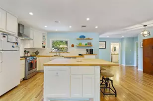 5711 Chesterfield Ave, Austin, TX 78752 - Photo 2