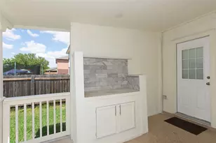 223 Herrera Trail, Hutto, TX 78634 - Photo 34