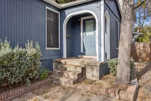 604 Pressler St, Austin, TX 78703 - Photo 40