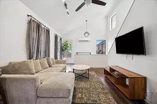 604 Pressler St, Austin, TX 78703 - Photo 16