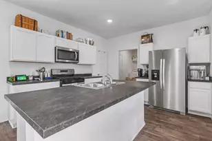 209 Ehrlich St, Kyle, TX 78640 - Photo 12