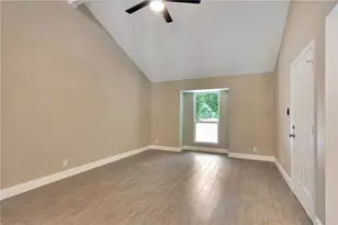 2706 Mulford Cove, Austin, TX 78741 - Photo 6