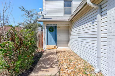 8806 Springmail Units A and B Circle, Austin, TX 78729 - Photo 4