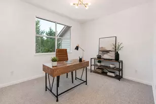 512 Eberhart Ln, Austin, TX 78745 - Photo 8