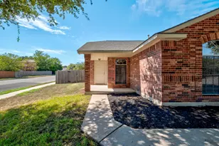 2666 Bradley Ln, Round Rock, TX 78664 - Photo 4