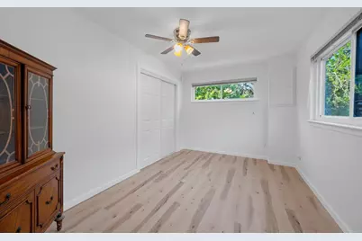 6300 Lakeshore Drive, Lago Vista, TX 78645 - Photo 24