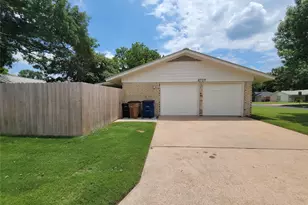 8709 Donna Gail Dr, Austin, TX 78757 - Photo 14