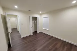 8709 Donna Gail Dr, Austin, TX 78757 - Photo 10