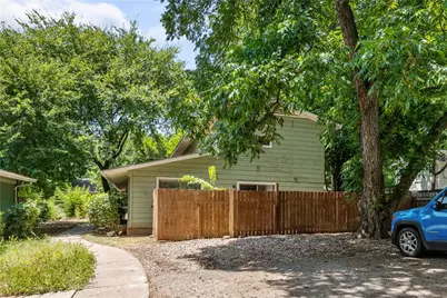 607 E 43rd Street #B, Austin, TX 78751 - Photo 20