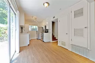 607 E 43rd St, Austin, TX 78751 - Photo 2