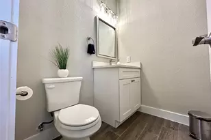 113 S Lockhart St, Paige, TX 78659 - Photo 16