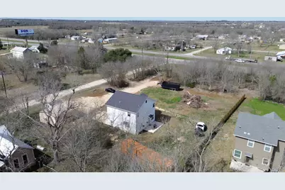 113 S. Lockhart Street, Paige, TX 78659 - Photo 4