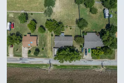 604 N 3rd Street, Thorndale, TX 76577 - Photo 22
