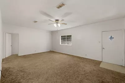 604 N 3rd Street, Thorndale, TX 76577 - Photo 2