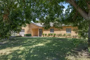 604 N 3rd St, Thorndale, TX 76577 - Photo 1