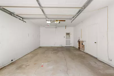 604 N 3rd Street, Thorndale, TX 76577 - Photo 10