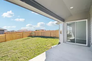145 Divisadero Dr, Hutto, TX 78634 - Photo 10
