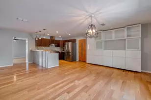 1413 Berkshire Dr, Austin, TX 78723 - Photo 6