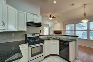 11100 Sierra Montana, Austin, TX 78759 - Photo 14