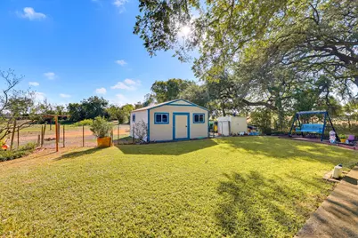 616 Lay Road, Lockhart, TX 78644 - Photo 30