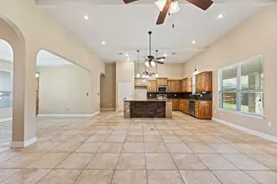 608 Jake Dr, Jarrell, TX 76537 - Photo 18