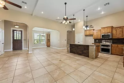 608 Jake Drive, Jarrell, TX 76537 - Photo 16