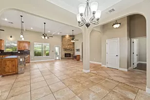 608 Jake Dr, Jarrell, TX 76537 - Photo 2