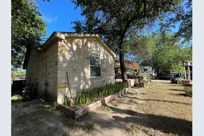652 Pecan Lane, Cottonwood Shores, TX 78657 - Photo 20